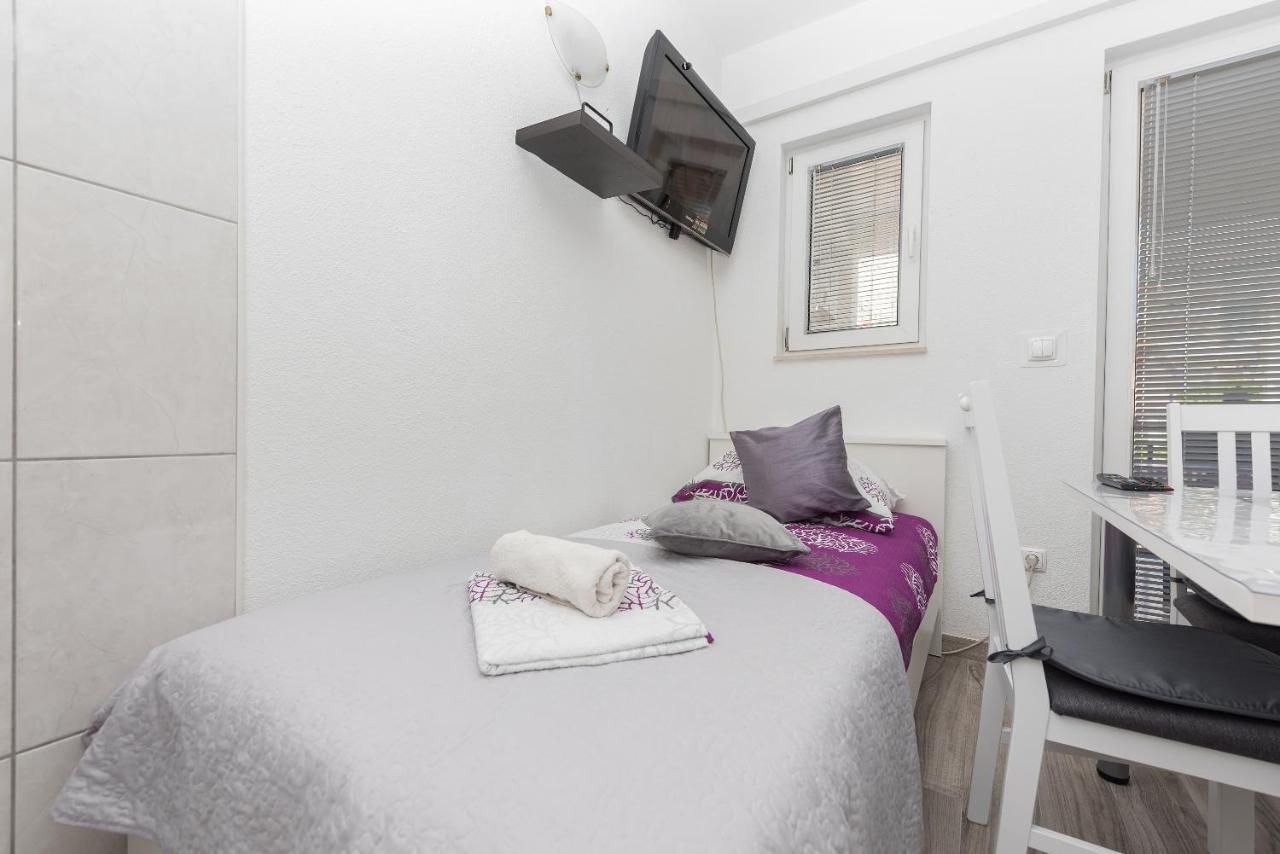 Apartmani Franko 巴什卡沃达 外观 照片